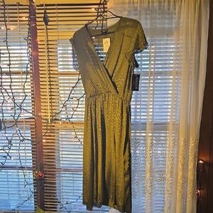 Chic Olive Midi Wrap Dress